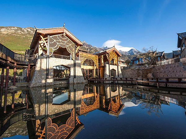 在雪山·丽江墅家玉庐设计师度假酒店