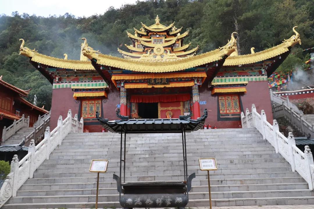丽江文笔峰徒步线路推荐