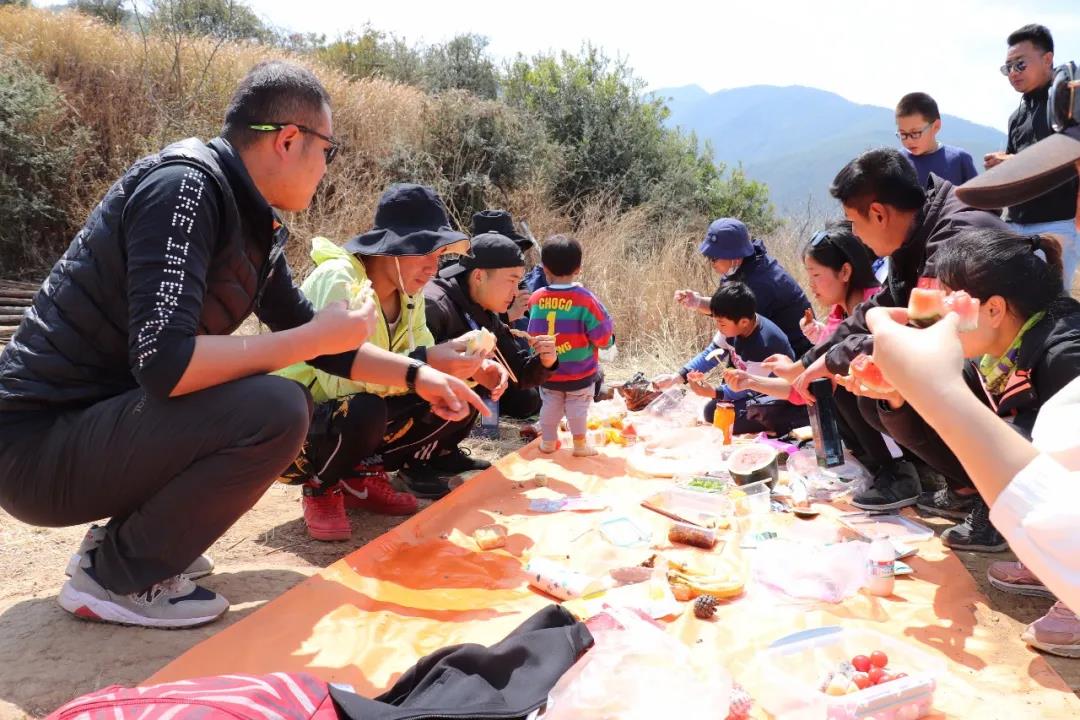 丽江文笔峰徒步线路推荐