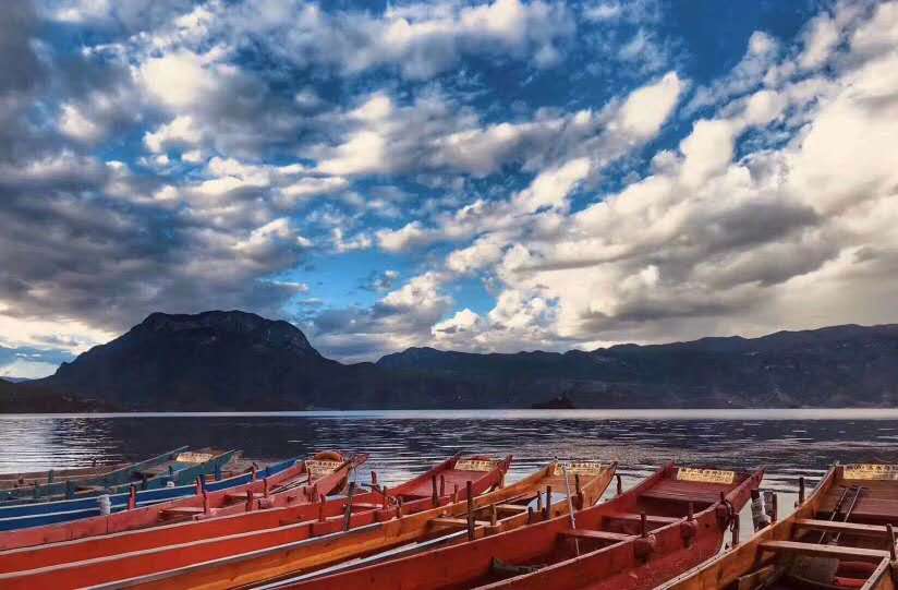 泸沽湖