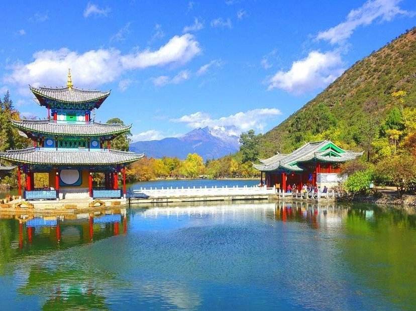 黑龙潭