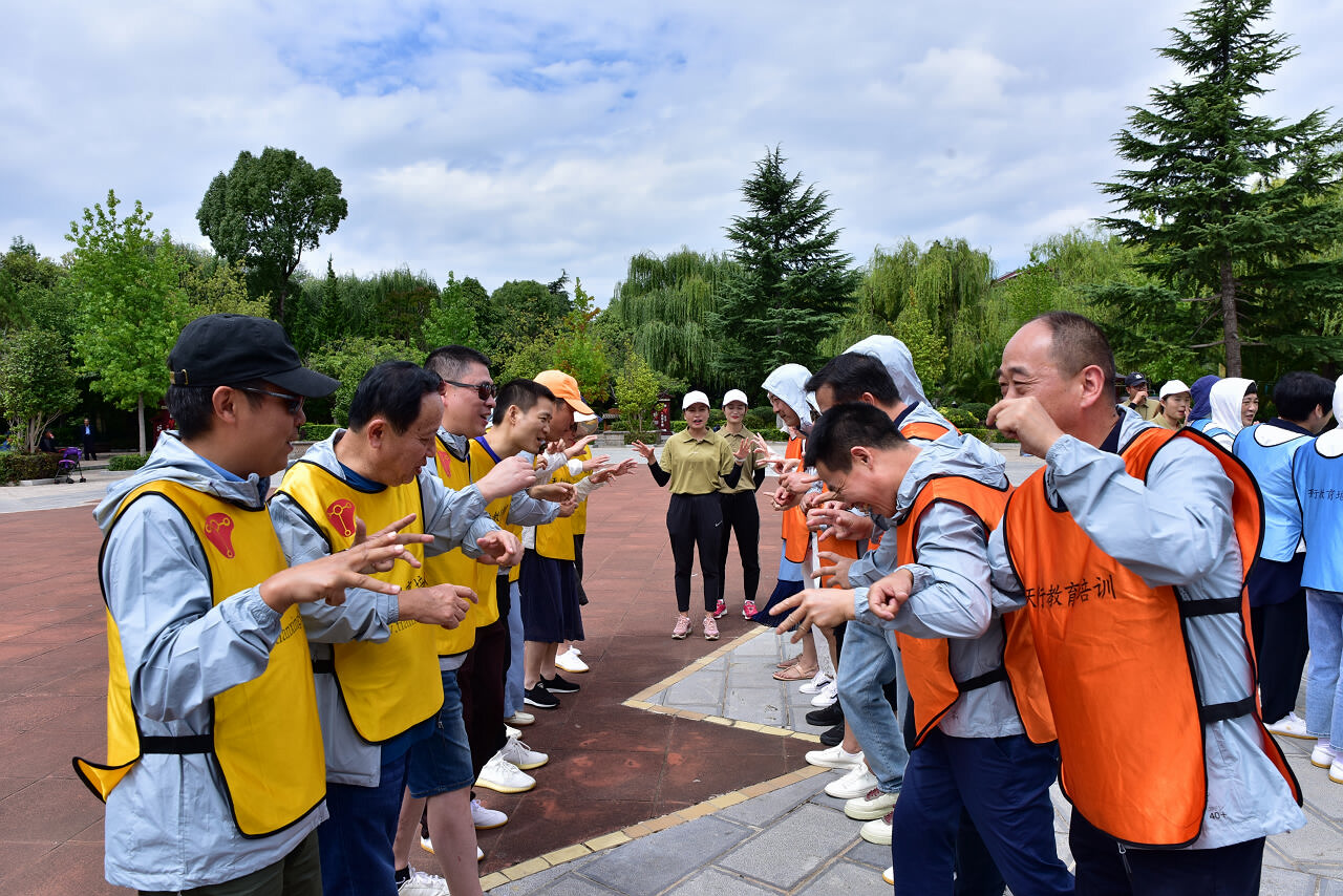 丽江大研古城定向寻宝拓展训练