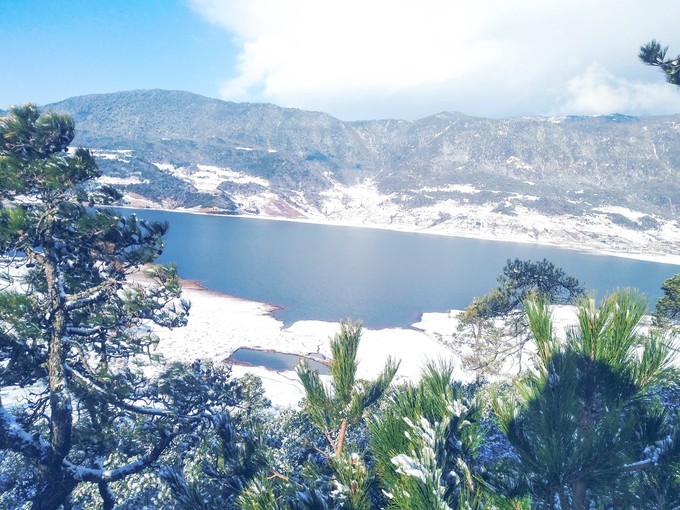 玉龙雪山徒步一日游