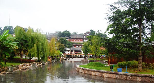 丽江户外拓展训练基地
