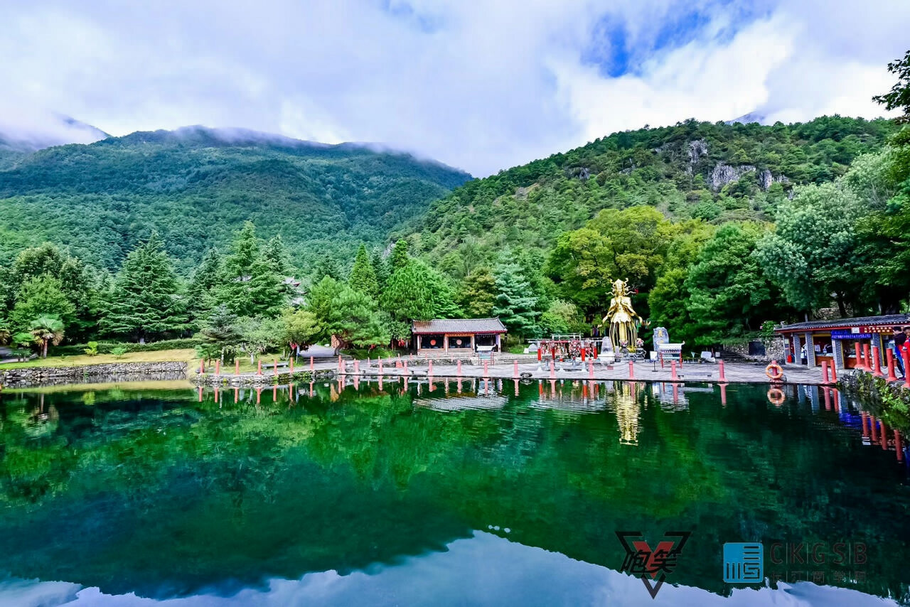 丽江茶马古道拓展团建