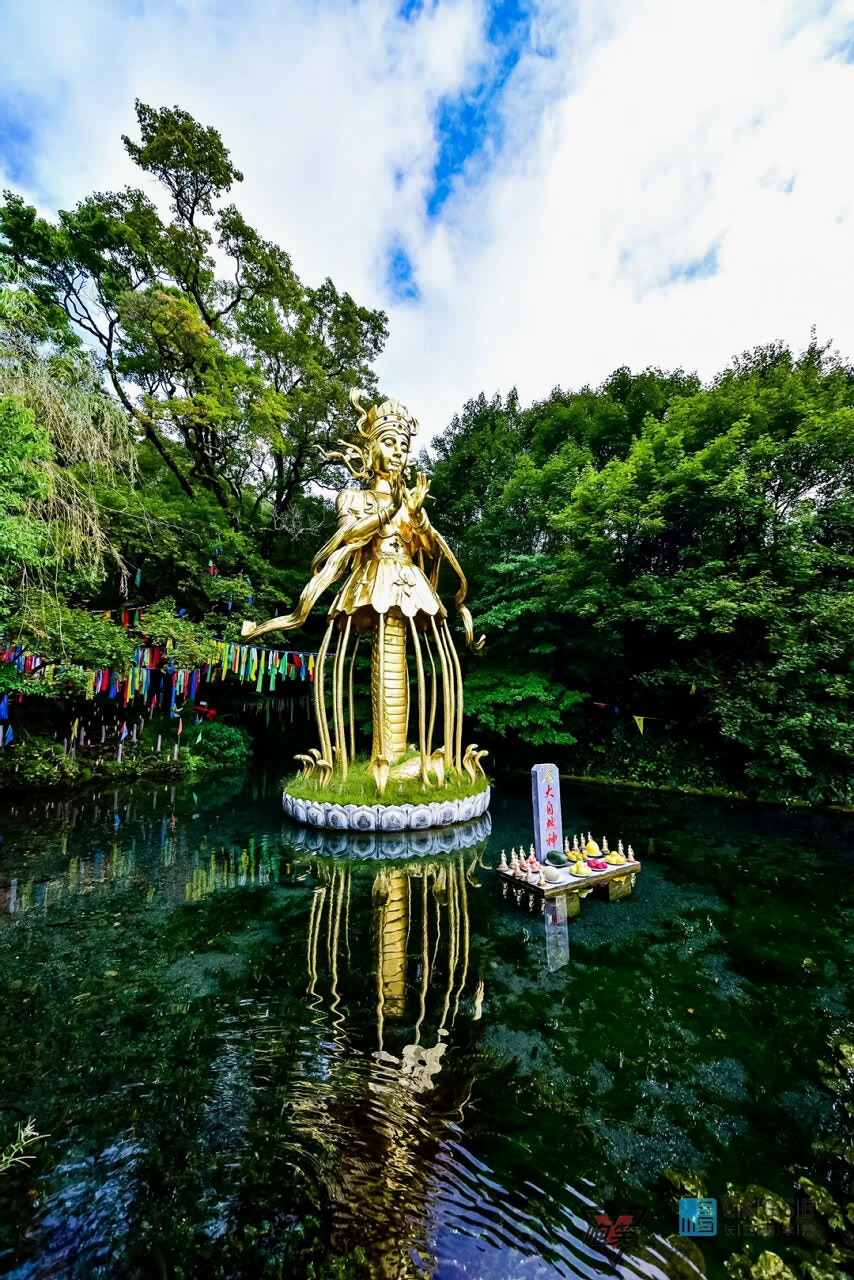 丽江茶马古道拓展团建