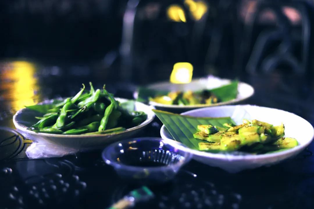 鸡啄豆腐
