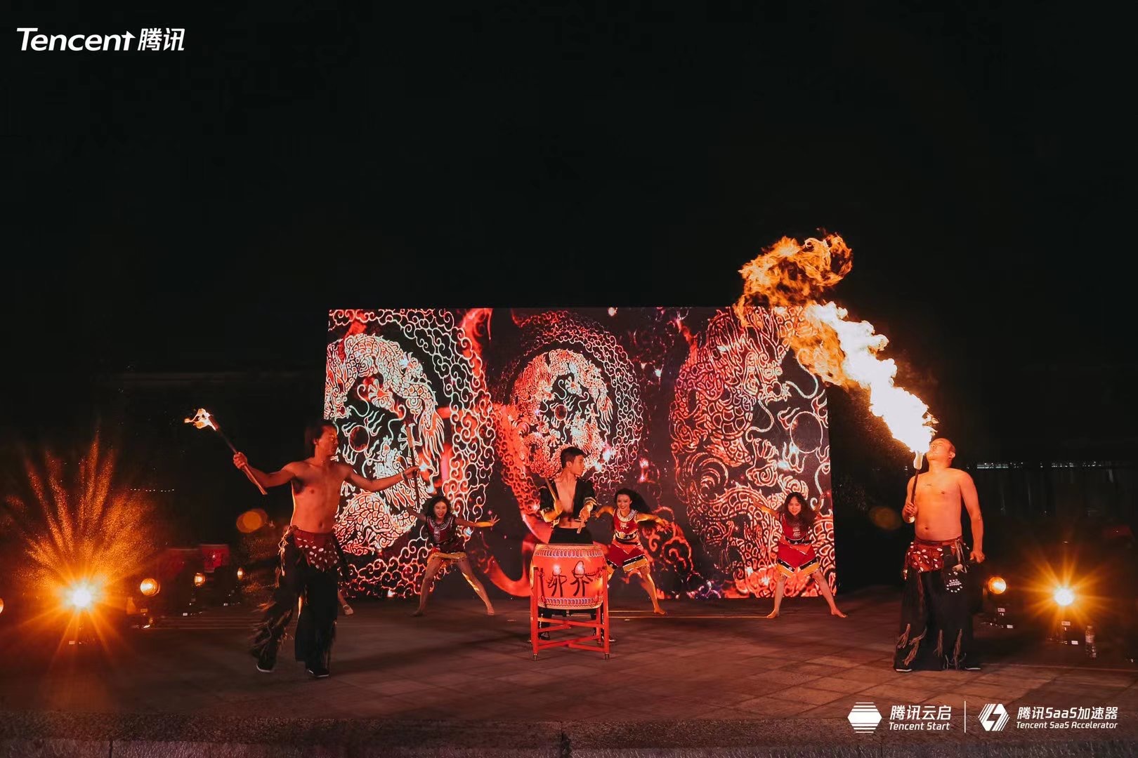 丽江铂尔曼度假酒店室外庆祝晚宴