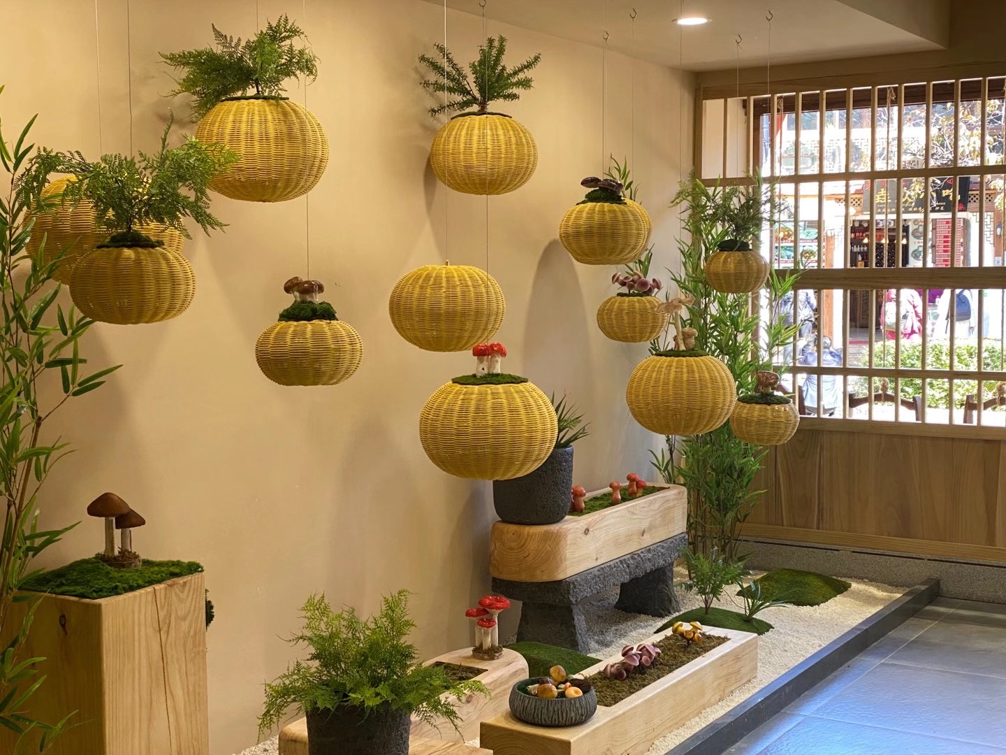 丽江古城菌俏菇靓餐厅