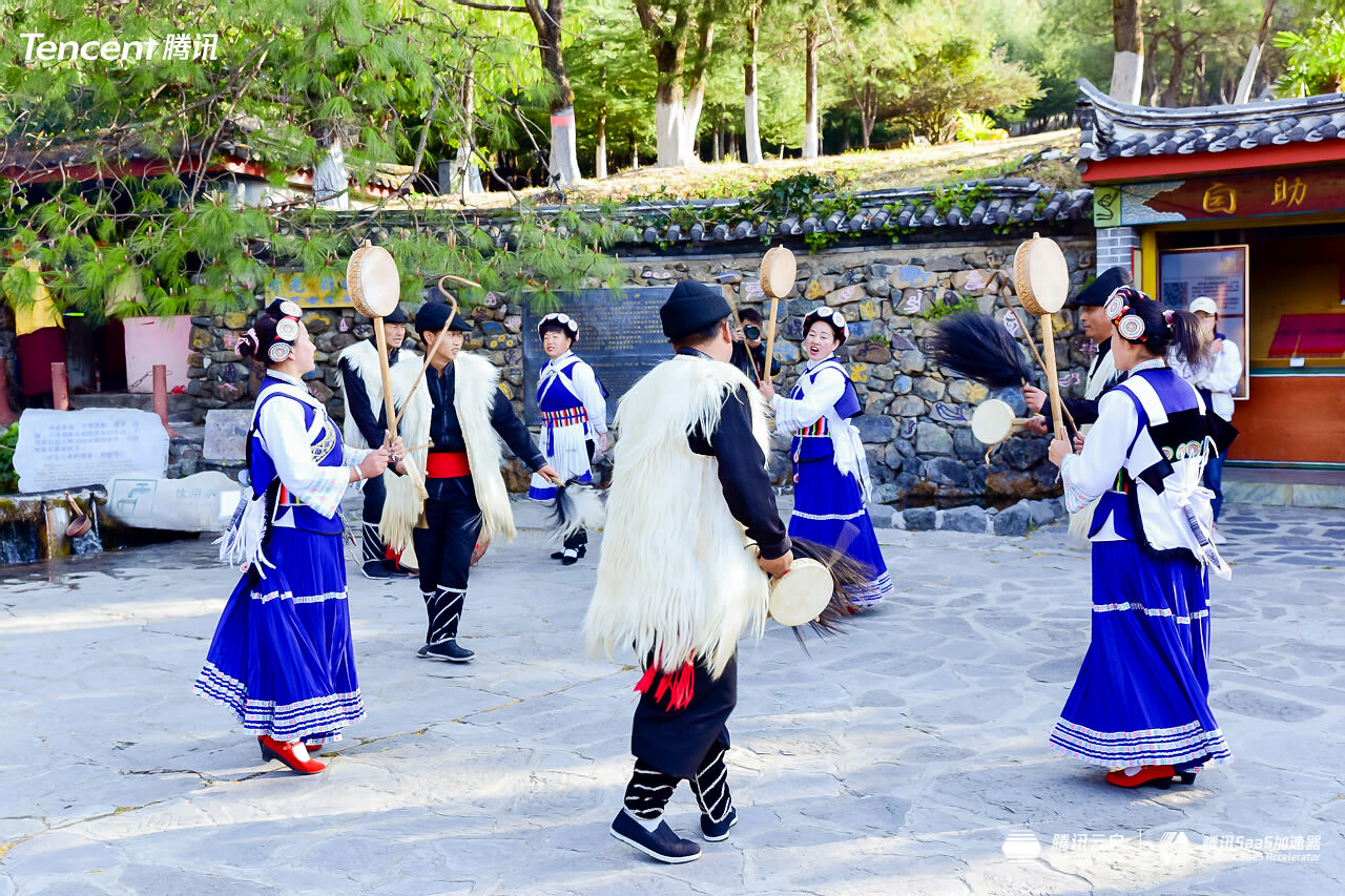 丽江茶马古道拓展团建
