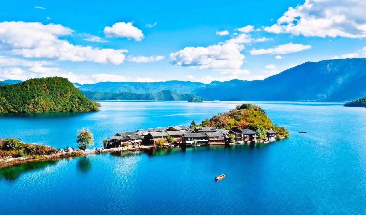 丽江泸沽湖旅游景区