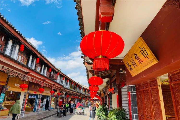 春暖花开丽江欢迎您，趁着春日正好，来一场古镇之旅！