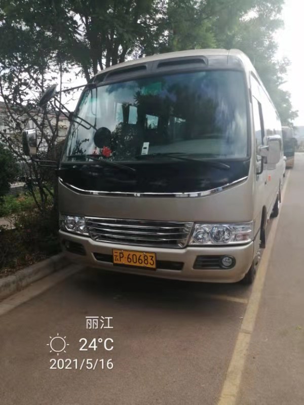丽江旅游包车服务