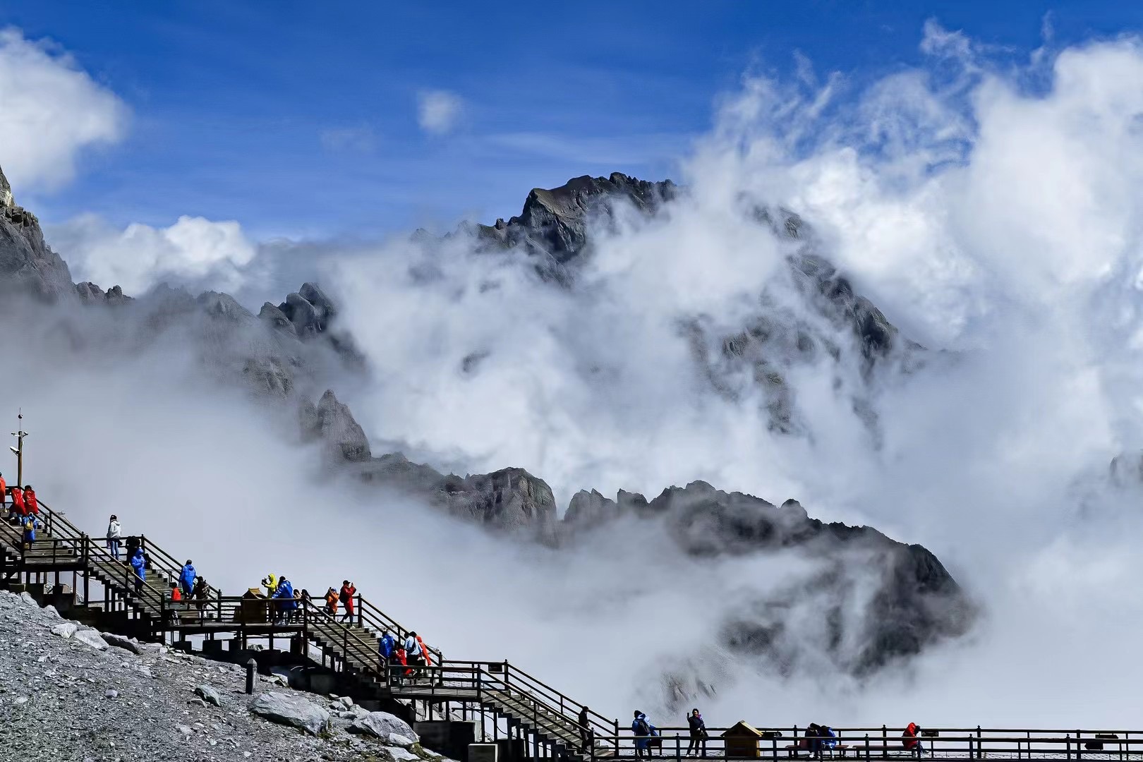 丽江玉龙雪山景区旅游