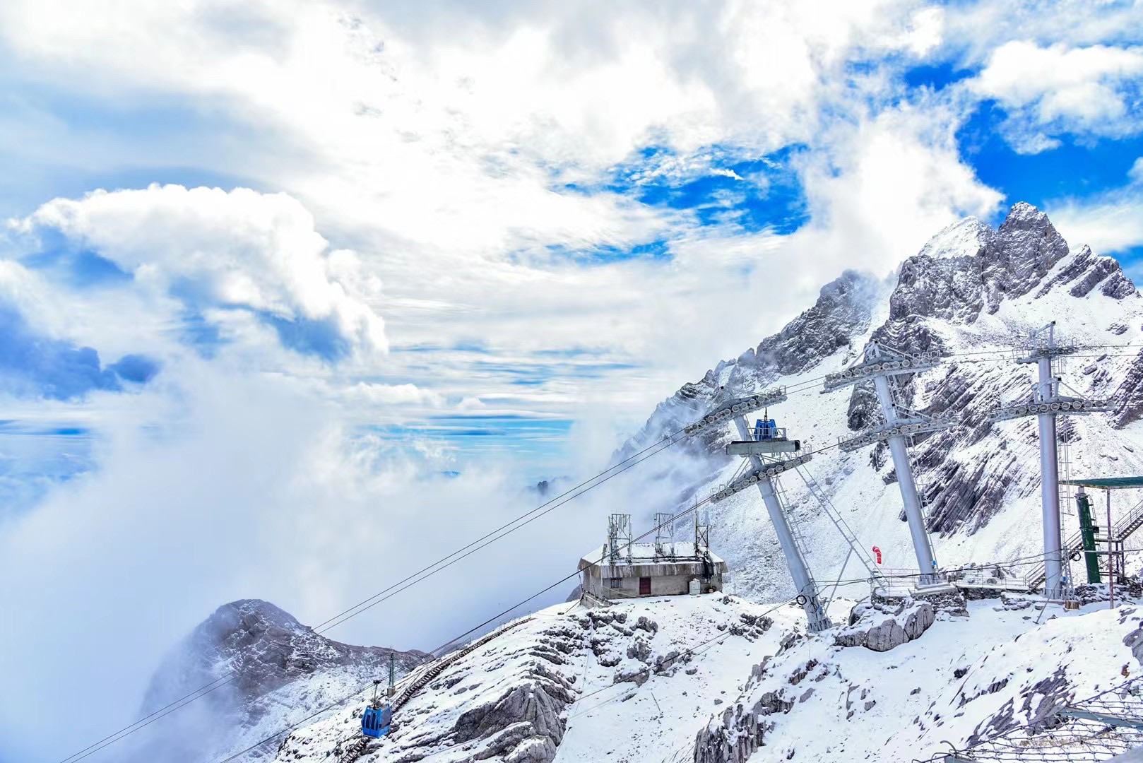 丽江玉龙雪山景区旅游