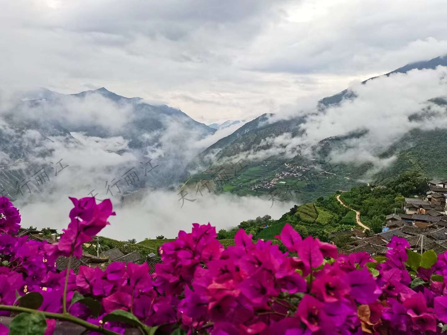 丽江宝山石头城