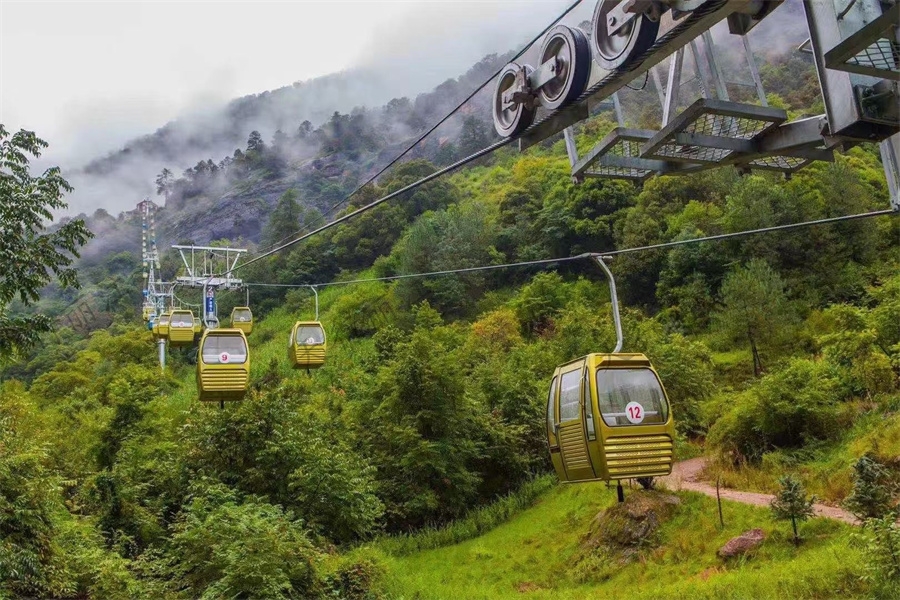 丽江黎明千龟山旅游景区