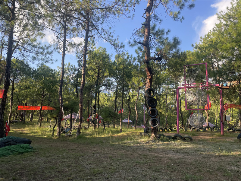 丽江雪龙峡谷户外拓展基地