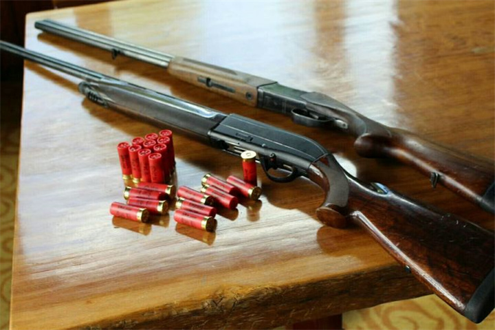 丽江户外运动推荐：丽江实弹射击，丽江曼沙俱乐部推出的小众刺激的团建项目之一